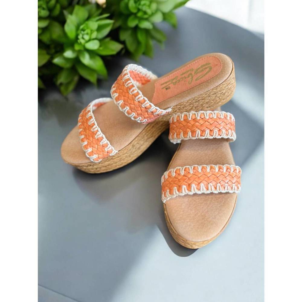 NEW SBICCA anette sandals in coral